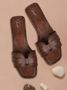 Shoestail Women Flats